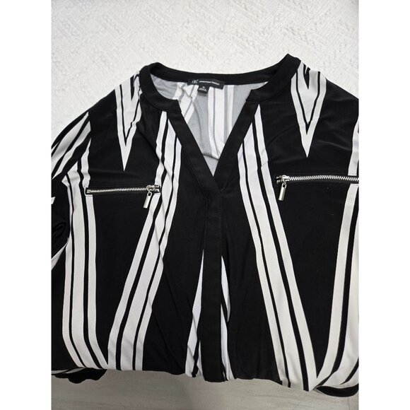 Inc International Concepts Womens Black & White Chevron Long Sleeve Top W/ Zippe - Picture 4 of 5